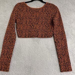 Urban Outfitters Cheetah Crop Sweater Lace up Back Long Sleeve Womens Medium